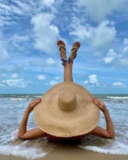 Natasha Stefanenko feet photo thumbnail