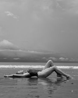 Natasha Stefanenko feet photo 10