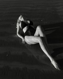 Natasha Stefanenko feet photo 3