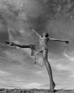 Natasha Stefanenko feet photo 9