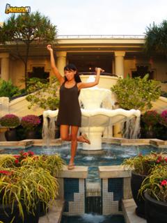 Natasha Yi feet photo 6