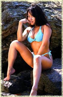 Natasha Yi feet photo 8