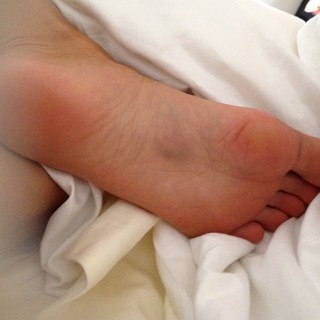 Natasha Yi feet photo 17