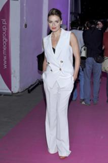 Natasza Urbanska feet photo thumbnail