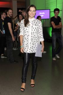 Natasza Urbanska feet photo thumbnail