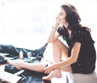 Natasza Urbanska feet photo thumbnail