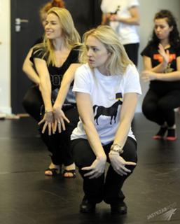 Natasza Urbanska feet photo thumbnail