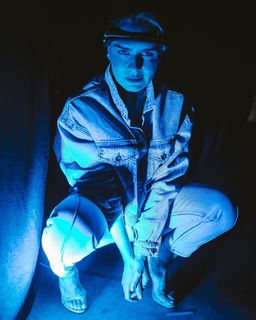 Natasza Urbanska feet photo thumbnail