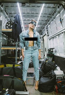 Natasza Urbanska feet photo thumbnail