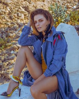 Natasza Urbanska feet photo thumbnail