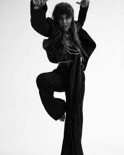 Natasza Urbanska feet photo thumbnail