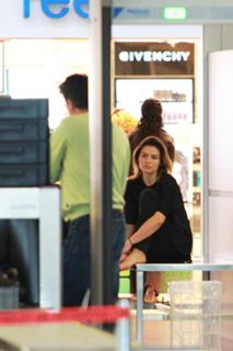 Natasza Urbanska feet photo thumbnail