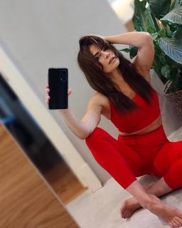 Natasza Urbanska feet photo thumbnail