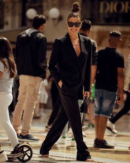 Natasza Urbanska feet photo thumbnail