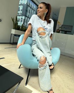 Natasza Urbanska feet photo thumbnail