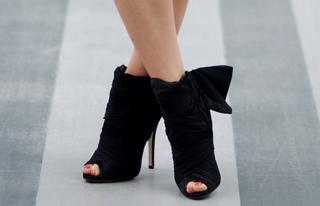 Natasza Urbanska feet photo thumbnail