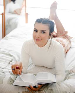 Nathalia Arcuri feet photo thumbnail