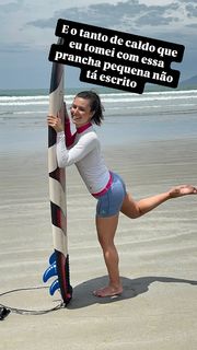 Nathalia Arcuri feet photo thumbnail