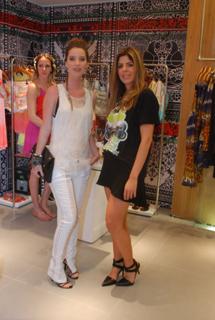 Nathalia Dill feet photo thumbnail