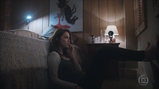 Nathalia Dill feet photo thumbnail