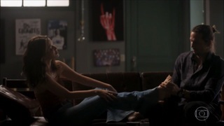 Nathalia Dill feet photo thumbnail