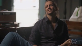 Nathalia Dill feet photo thumbnail