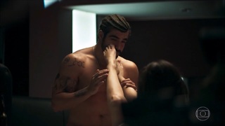 Nathalia Dill feet photo thumbnail