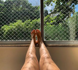 Nathalia Dill feet photo thumbnail