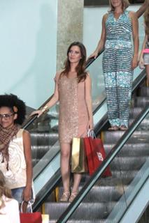 Nathalia Dill feet photo thumbnail