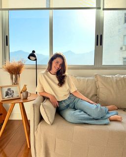 Nathalia Dill feet photo thumbnail