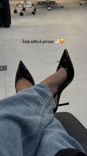Nathalia Valente feet photo 20