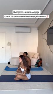 Nathalia Valente feet photo 4