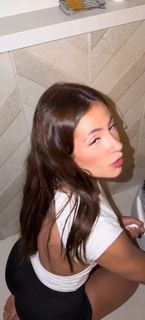 Nathalia Valente feet photo 10