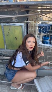 Nathalia Valente feet photo 8