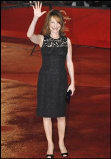 Nathalie Baye feet photo 8