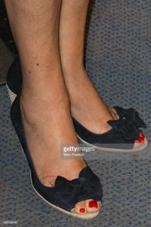 Nathalie Baye feet photo 7