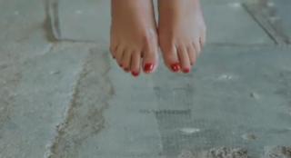 Nathalie Baye feet photo 4