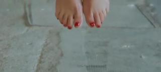 Nathalie Baye feet photo 3