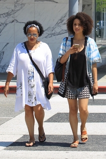 Nathalie Emmanuel feet photo thumbnail