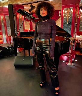Nathalie Emmanuel feet photo thumbnail