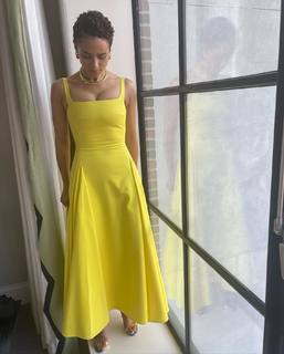 Nathalie Emmanuel feet photo thumbnail