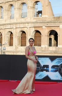 Nathalie Emmanuel feet photo thumbnail