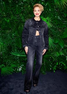 Nathalie Emmanuel feet photo thumbnail
