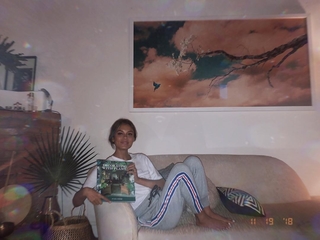 Nathalie Kelley feet photo thumbnail