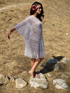 Nathalie Kelley feet photo thumbnail