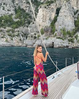 Nathalie Kelley feet photo thumbnail