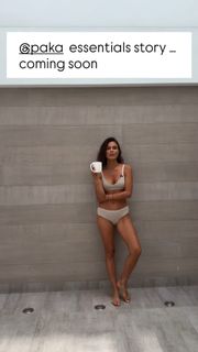Nathalie Kelley feet photo 2