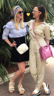 Nathalie Odzierejko feet photo thumbnail