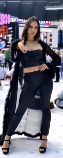 Nathalie Odzierejko feet photo thumbnail