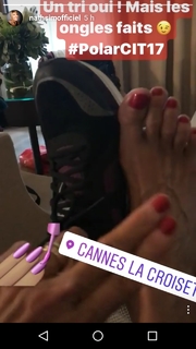Nathalie Simon feet photo 7